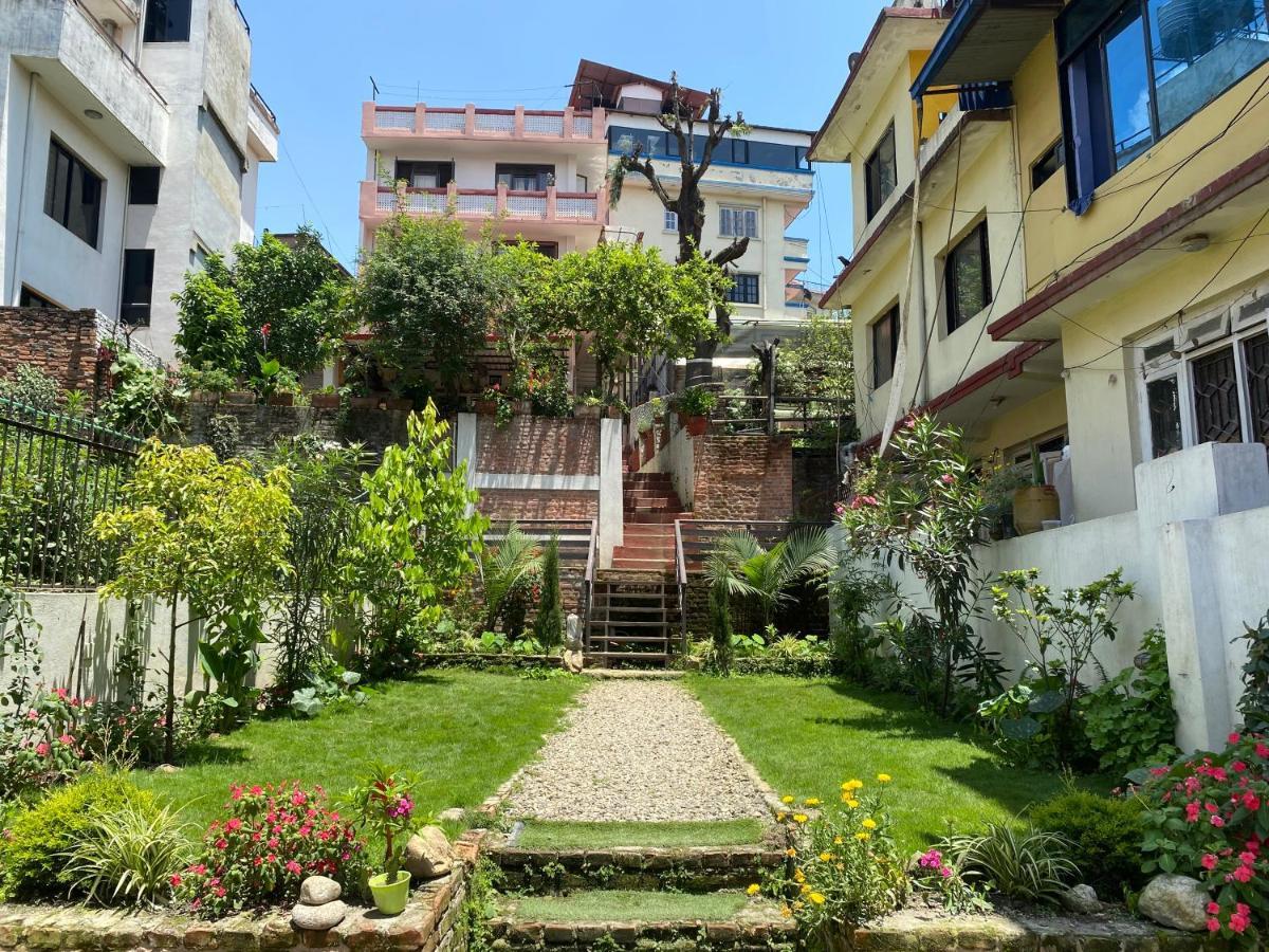 Birds Nest Hostel Kathmandu Exterior foto