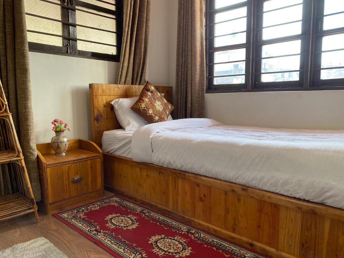 Birds Nest Hostel Kathmandu Exterior foto