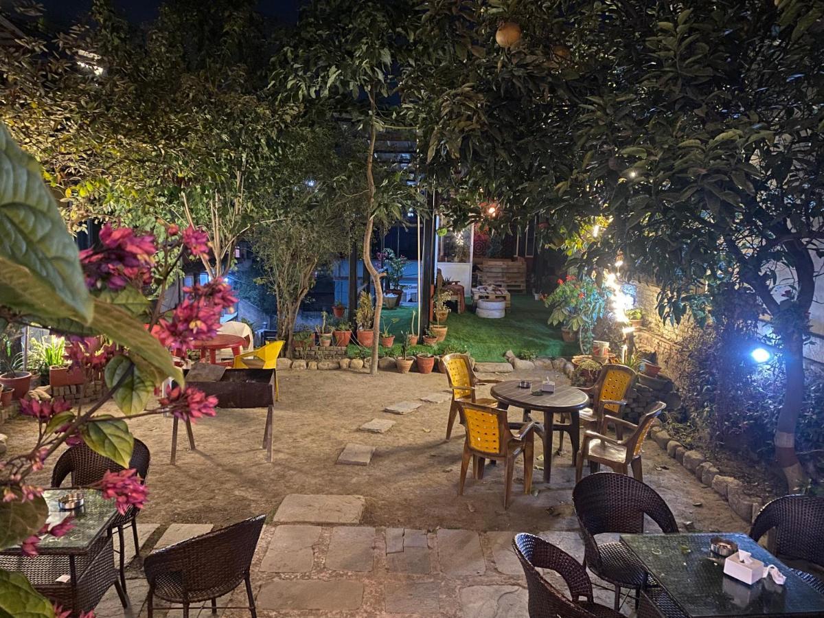 Birds Nest Hostel Kathmandu Exterior foto