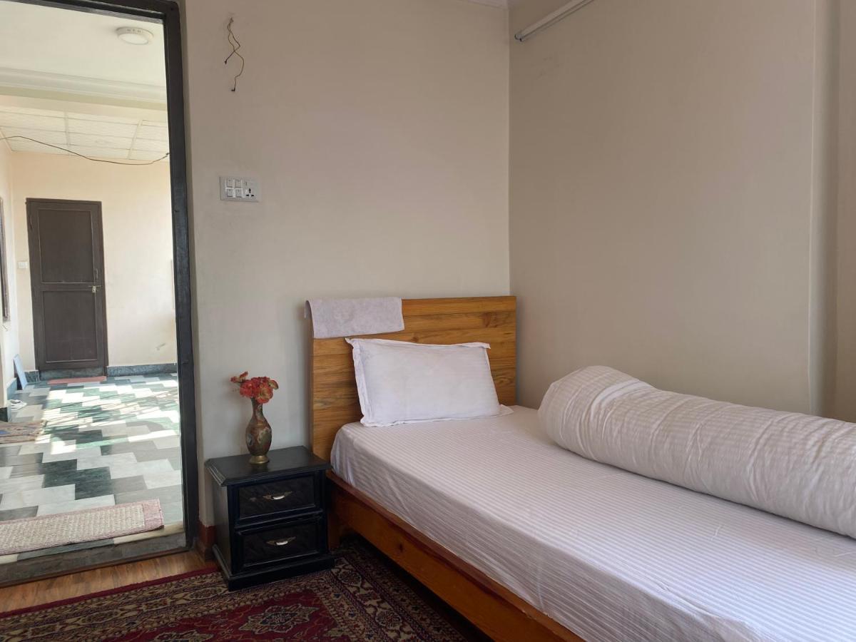 Birds Nest Hostel Kathmandu Exterior foto