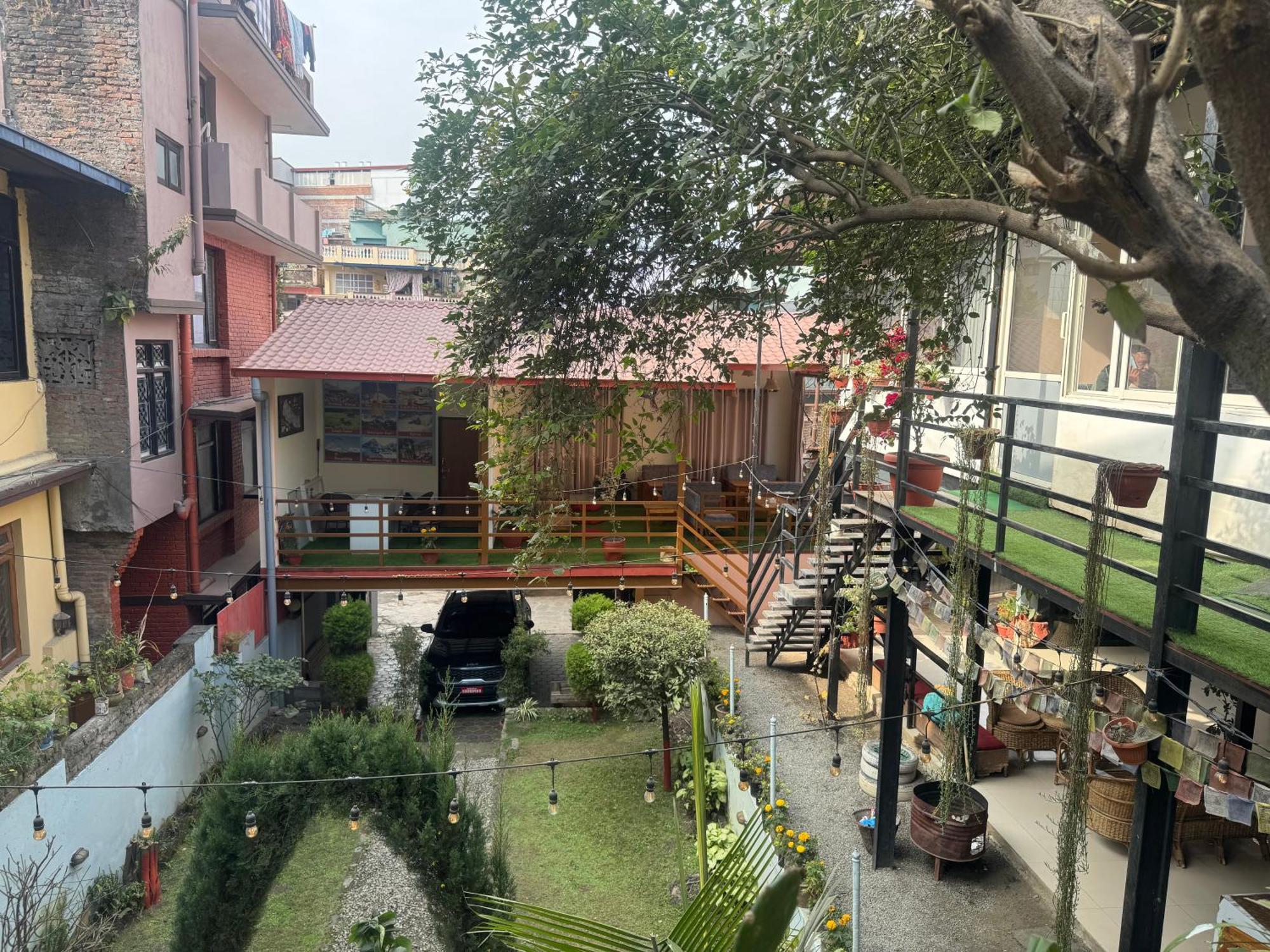 Birds Nest Hostel Kathmandu Exterior foto